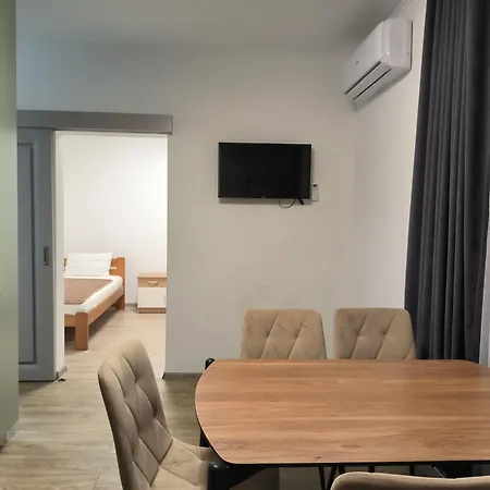 Domovik зріні 12 Apartment Mukacheve
